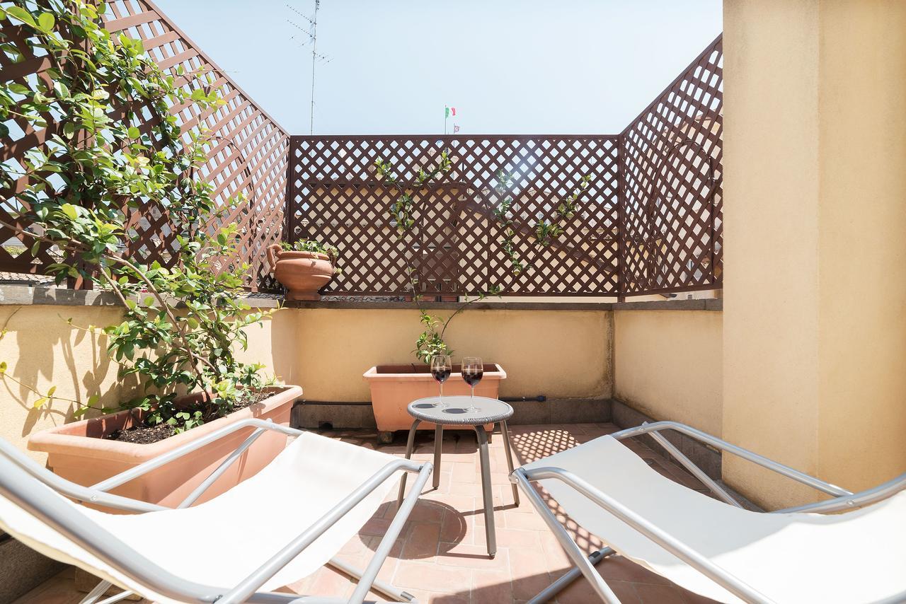 Апартаменты Trevi'S Roof Terraces Рим Экстерьер фото